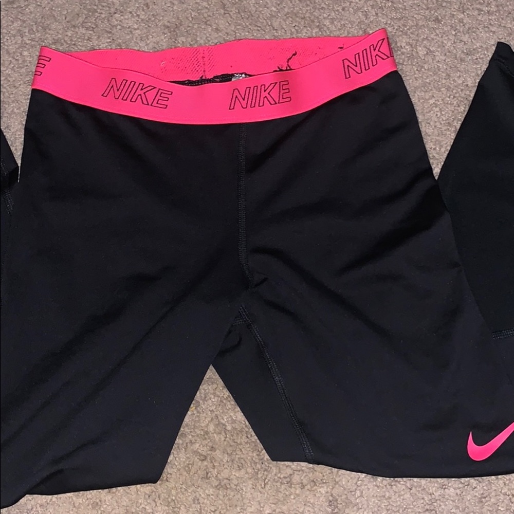 Nike leggings black and pink